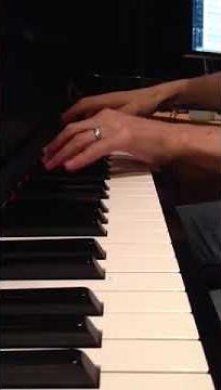 Mickey Mouse Tune Live