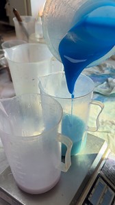 What do we need to pay attention when mix part A & part B of addition cure silicone. The curing of addition-cure silicone is an addition reaction initiated by a platinum catalyst. This reaction is easily "poisoned" and rendered ineffective by various substances. Therefore, all operations revolve around three principles: "purity, precision, and defoaming." 1. Absolutely avoid catalyst poisoning (most crucial!) * Common poisons: Substances containing sulfur, phosphorus, nitrogen, tin, and lead. Ex