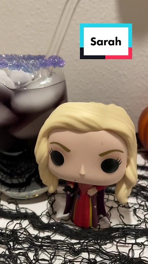 Spooky Hocus Pocus Cocktail Recipes To Try This Halloween