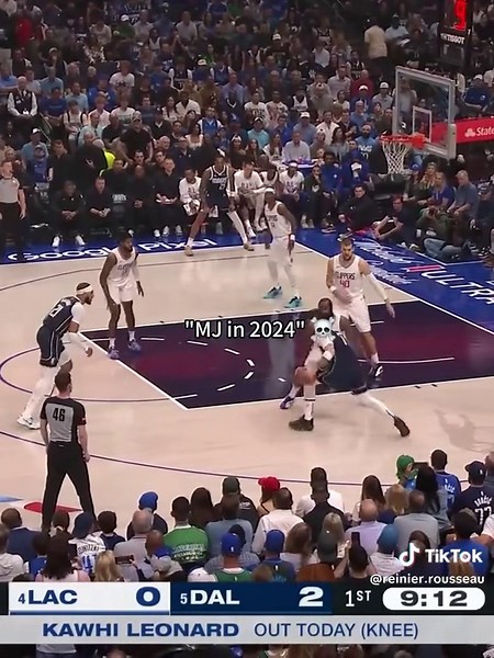 Luka's doing all this just so they can trade him for Anthony Davis day-to-day☠️☠️ #nba #basketball#luka #AnthonyDavis