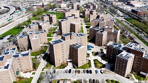 Our Community of Future is a “smart community” that leverages cutting-edge, innovative technologies, like microgrids, to enhance everyday lives. We’ve been proudly partnering with the Bronzeville neighborhood since 2016 to create a more sustainable and more resilient community. Learn more from Gil Quiniones, our president and CEO, on why we chose Bronzeville and stay tuned as we share exciting news this Friday about the microgrid that will play a major role in #PoweringLives. | ComEd