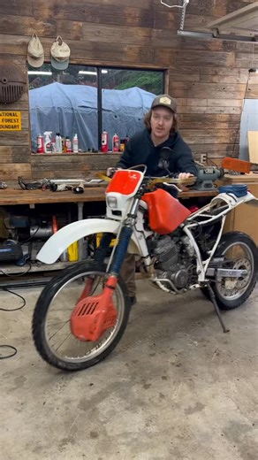 @the_barn_brothers on Instagram: "Free Honda XR. Let’s check the valves.#honda #dirtbike #motorcycle"