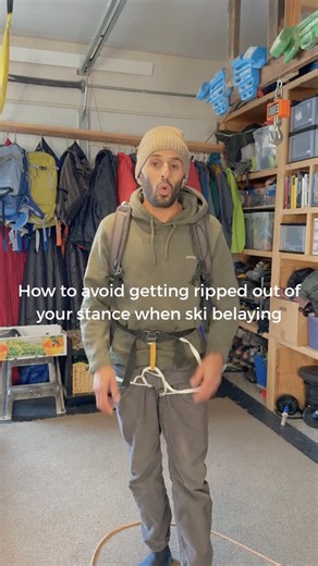 Big Mountain Snow Safety on Instagram: "The "Screamer Loop" can help avoid one of the most dangerous moments in ski belaying: getting torn out of your stance. A quick belay can help manage a steep entrance or a pocket of windslab, but what happens if the skier runs into the end of their rope?⁠ ⁠ Instead of adding security, the belay just made matters worse: now you have 2 people falling down a mountain tied together.⁠ ⁠ The way I like to avoid this is to use a screamer loop: a 20' loop that is v