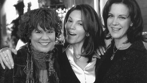 Scituate native Claire Cook pens 24th novel, urges retirees that 'it's never too late'