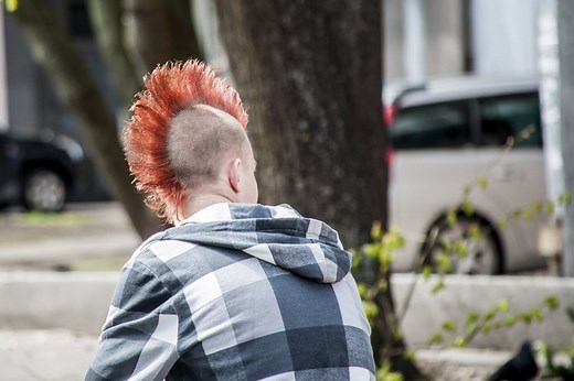 How to Make Your Hair Stand Up