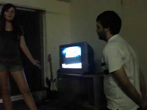 Lia kicks Luke daddy in the face