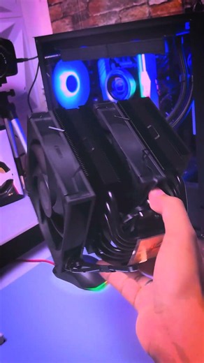 So this is what a potato laptop heatsink actually looks like #laptop #pcbuild #pcadvice