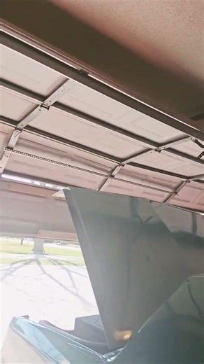 Garage door closing side, view again.