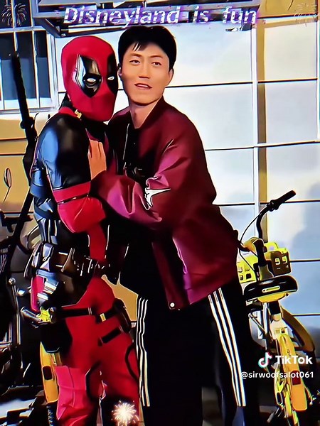 Hilarious Moments with Angry Mickey at Disneyland