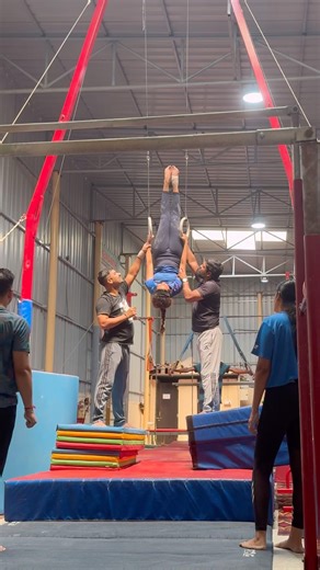 Just show up 🫰🏻❤️ #exercise #gymnasticrings #gym #shorts #strong #consistency #life #learning