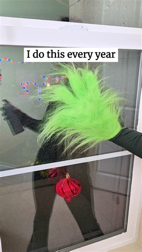 I use snow in a can to create window designs. | The Daily Diy