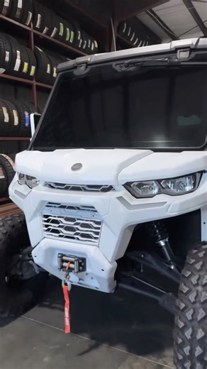 Ultimate Wheels & Tires LLC on Instagram: "Off to my boi @all_star_customs for the custom lift 28x12 @officialprowheels 340-85-28 @petlastires @floairride tank @viaircorp compressor 8in @superatv_com portals @ridetechsuspension air bag strut"