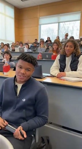 They Turned Class Introductions Into a Whole Trend 💀 “IS MY TRAP”