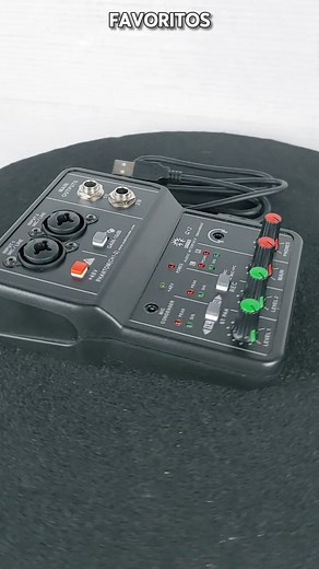 Q12 Interfaz De Audio Interface Para Grabacion Instrumento Usb Precio: $283 MXN Sujeto a cambios sin previo aviso ¡Descubre la Mezcladora de Audio con Interfaz para PC USB Marca Louder Q12! Perfecta para aquellos que desean explorar y crear sonidos increíbles, esta mezcladora es ideal para músicos, podcasters, y creadores de contenido. Alimentación fantasma ( 48V): Proporciona corriente continua a dispositivos como micrófonos, facilitando la instalación sin necesidad de múltiples fuentes de alim