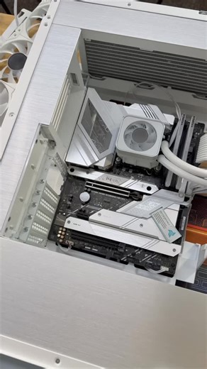 CircuitBoredd on Instagram: "It’s happened to all of us especially during the parts shortages. Here is a great option to paint match your gpu. It’s not as difficult as it seems just make sure you don’t rush it! Have any of you painted pc parts? #gamingpc #phanteks #pcsetup #pctips #pcbuild #pcrepair #custompc #gamingsetup #gpu #nvidia"