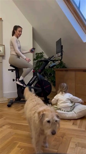 Finally a workout that fits MY schedule 🙌No gym? No childcare? No problem with Yesoul! 💪