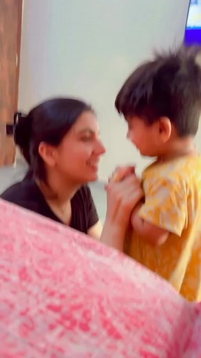 Maa hasdi rehndi #unfreezemyacount #tiktokpakistan #viralvideo #foryou #foryoupage #viral #fyp #fypシ゚viral #eiduladha #eidmubarak #viralmyaccount🙏🙏😚😘