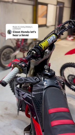 Honda CRF 250R Smoko Posts That Make You Laugh