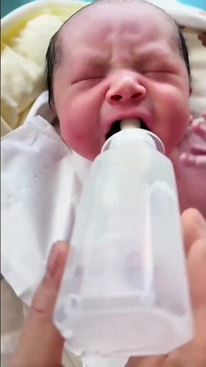 Hungry Baby's EPIC Meltdown