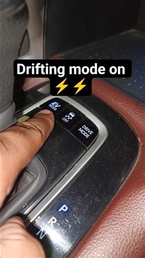 How to drifting mode on cross hybrid 😲 vsc light on #fblifestyle