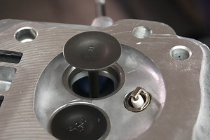 Video: Is Running Your Engine Up To Redline Actually Good For It?