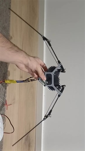 3D Printed Ornithopter with flapping mechanism and gear reduction. First test run of the V1.