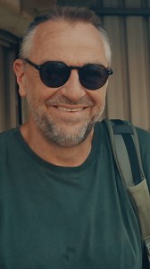 Tom Waes vinkt verrassende bestemmingen af van zijn bucketlist. Reizen Waes, nu volledig op VRT MAX. | VRT MAX