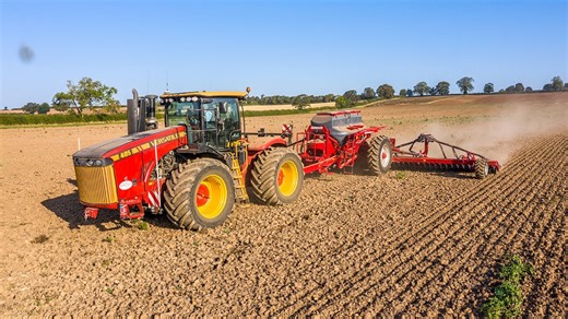 Drilling Winter Barley with Versatile and Horsch