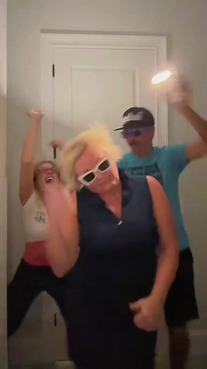 The Nuanez family hitting it😎