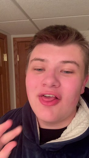 Kid who can’t ride a bike on TikTok