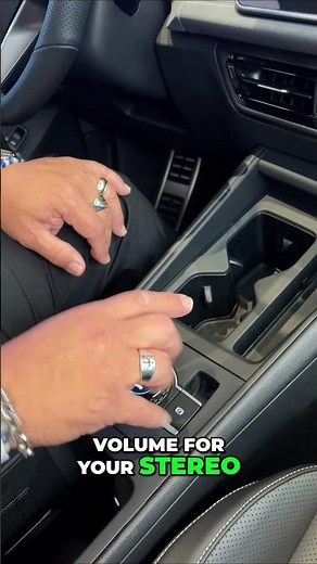 2026 VW Tiguan SE R-Line: Physical Knobs Return! 🔊