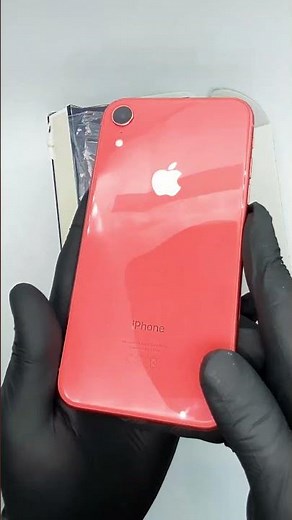 Unboxing iPhone XR reconditionné par CertiDeal