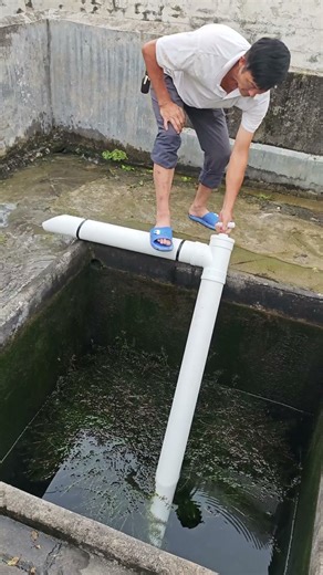 Hand-operated PVC pump Eco-friendly and labor-saving