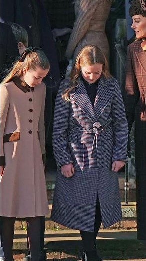 Prince George, Princess Charlotte & Prince Louis Officially Welcome Christmas!