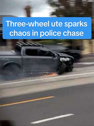 Three-wheel ute sparks chaos in wild Melbourne police chase #caughtoncamera #dashcam #fordranger #melbourne #policechase A wild police chase through inner-city Melbourne has left a trail of destruction after a ute driving on just three wheels tore through traffic, smashing cars and sending sparks flying. The Ford Ranger overtook a patrol car in Richmond about 6.50pm on Tuesday the 17th of March 2026, before the driver sped off, swerving into oncoming traffic and forcing motorists to take evasive