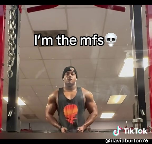 The lighting be hittin different sometimes 🤷🏽‍♂️😂 #lifting #gym