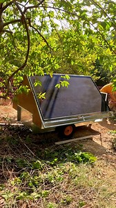 Geoff Introduces the latest innovation at the Greening the Desert Project - it's a high-tech mobile chicken tractor that was built on-site. This is not just an average chicken tractor; it's a powerhouse capable of generating 80 watts of electricity ⚡ Watch the video to learn more about this fantastic chicken tractor and discover one of Geoff's favorite tips for using electric fencing. #permaculture #discoverpermaculture #chickentractor #chickens #mobilechickencoop #eggmobile #solar #offgrid #hom
