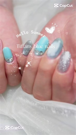 ティファニーブルーの夏ネイルデザイン