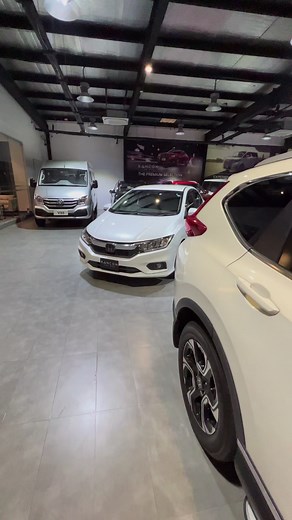 3.1K views · 31 reactions | 2018 Honda Grace Ex available 01781183131 #huqriaz #honda #Grace | HuQ Riaz- হক রিয়াজ | Facebook