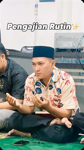 KSP Primkoveri Rancakalong Sumedang on Instagram: "Pengajian Rutin KSP Primkoveri Rancakalong Sumedang😇 Ajukan pinjaman sekarang dan raih kesempatan undian untuk mendapatkan hadiah-hadiah spesial dari KSP Primkoveri Rancakalong Sumedang✨ ‎ ‎*Syarat dan ketentuan berlaku ‎ ‎Yukk segera ajukan pinjaman BPKB Motor/Mobil anda😉 ‎* Proses Mudah dan Cepat✅ ‎* Bunga Ringan✅ ‎* Tanpa Survey✅ ‎* Langsung Cair✅ ‎ ‎Alamat Kantor : ‎🏠 Kantor Cabang : Jl. Kebon Kol No.22, Regolwetan, Sumedang Selatan - SUM