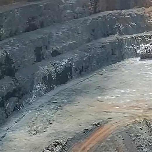 Mining Doc Mining Doc on Instagram: "How does blast hole diameter influence fragmentation, powder factor, and downstream crushing efficiency? In mining and quarrying, the blast hole diameter is a fundamental design parameter that acts as the "anchor" for almost all other geometric variables. It dictates the distribution of explosive energy within the rock mass, directly impacting the quality of fragmentation and the subsequent costs of processing that rock. Read the full article to learn more ht