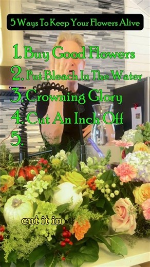Here are 5 ways to keep your flowers alive! #flowers #flowerdesign #flowertips #flowerlovers