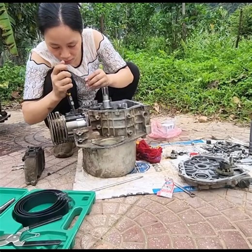 406K views · 6.2K reactions | farmer s tractor for free repair | Mohammadiqbal | Facebook