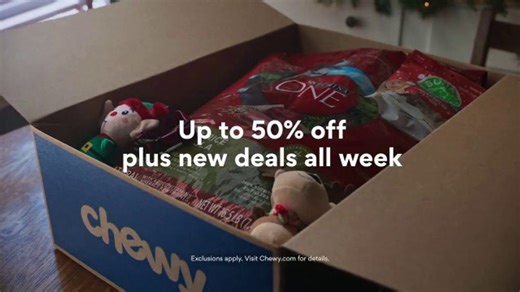 Chewy TV Spot, 'Holidays With Pets: 50% Off'