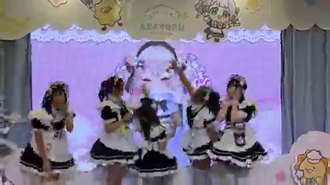 Today we’re petting the big pink cat! 🐈💗Thank you @NyanNyanners for joining us as our second #Vmaidinvasion maid! Your performance and service were absolutely amazing — everyone was completely charmed by your pink, cute maid magic ✨Up next — our final sessions for the weekend with Kson and Henya! We’ll see you soon at @AsayoruCafe ! ☕💖
