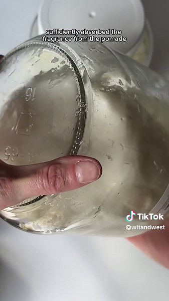 Enfleurage Method for Extracting Floral Scents