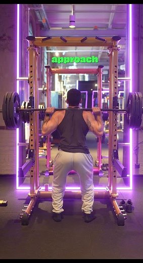 Straight Sets vs Pyramid Sets