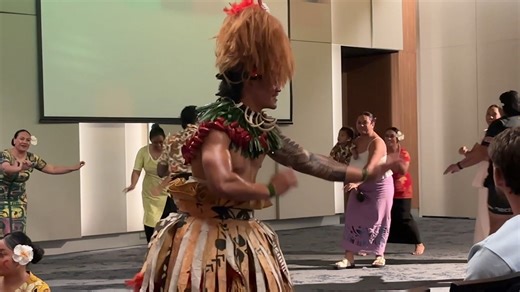 Penrith Panthers Cultural night 2025‼️ (Part 2/2) We were blessed to have the brother John Sagaga as our Manaia for the Taualuga and seeing all the Pasifika players get up to support one of their own was a super special moment 😍 Our final piece talks about the famous Sāmoa proverb “e lele le toloa ae ma’au ile vai” meaning the toloa bird may fly away but it will always return to its waters. 🌊 An awesome reminder and encouragement to our team and even the Panthers team that no matter where we a
