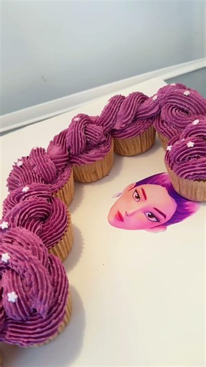Beautiful Cupcakes in Jacksonville Florida 🧁✨ Vegan and Custom | Plant Pastry