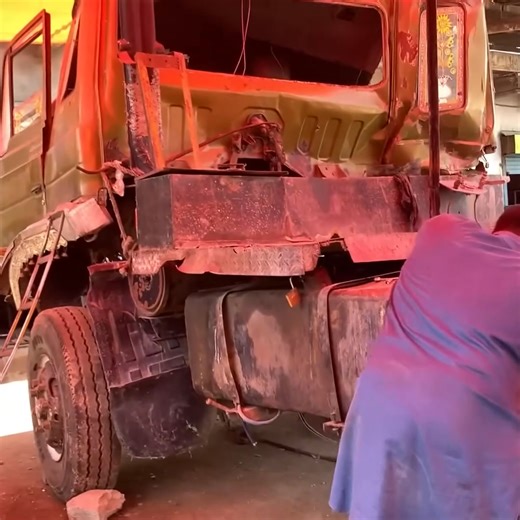 6.8K views · 77 reactions | Pakistani Truck Crash and Full Restoration Before and After Transformation complete video | Anil Kapoor | Facebook